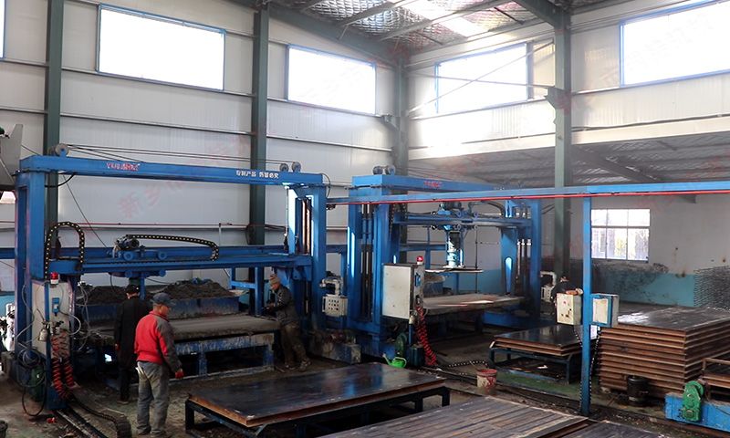 为什么机制漏粪板生产线一般都是配套的钢制模具